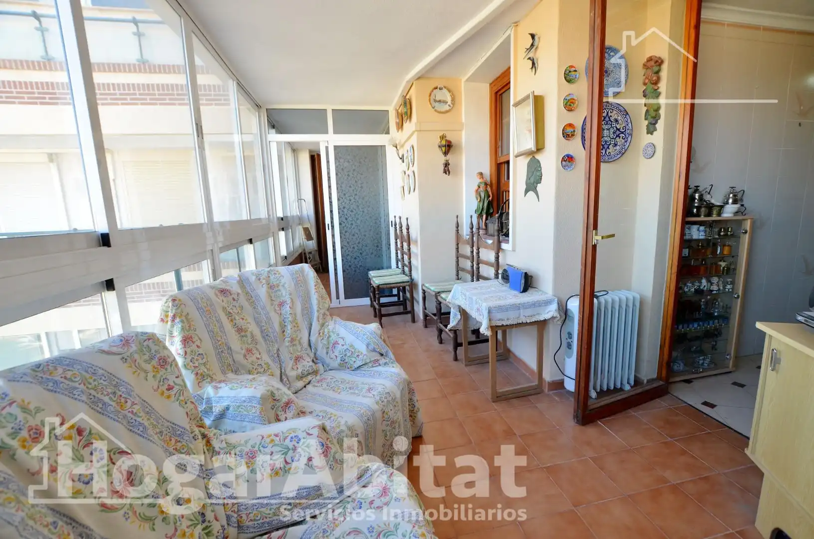 Sala d'estar de Pis en venda en Alicante / Alacant amb Aire condicionat, Calefacció i Jardí privat