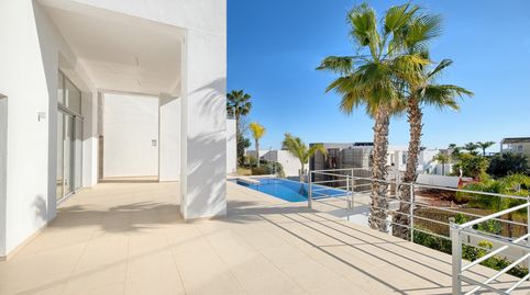 Villa contemporánea de 4 dormitorios en Puerto del Capitán, Benahavís, imatge 3