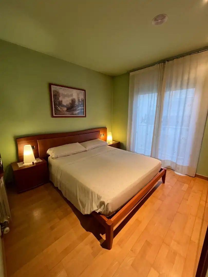 Bedroom of Flat for sale in Centre  
