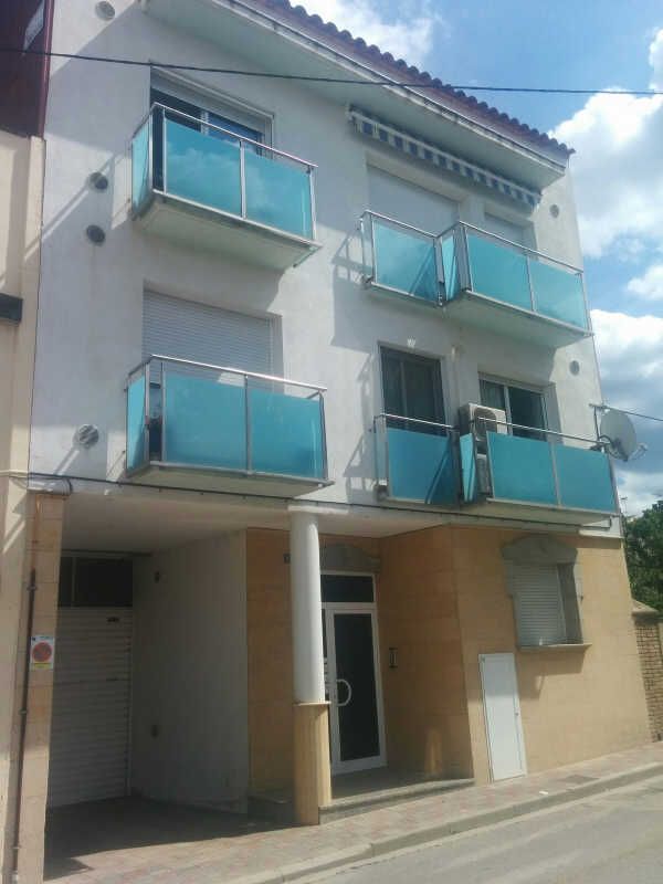 Außenansicht von Garage zum Verkauf in Llagostera