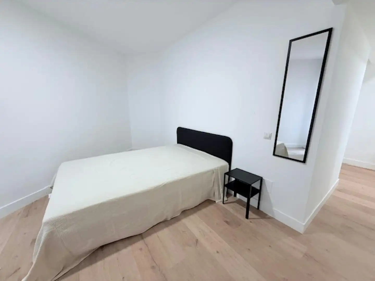 Bedroom of Flat for share in Fuenlabrada  with Heating and Washing machine