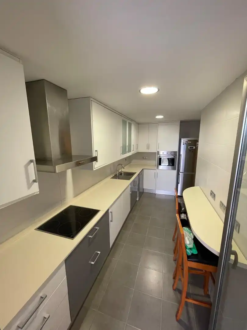 Kitchen of Flat for sale in Elche / Elx  with Air Conditioner, Parquet flooring and Jacuzzi
