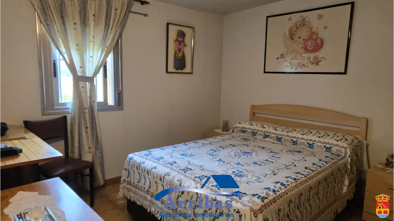 Habitación de Casa o chalet en venta en Escalona con Calefacción, Jardín privado y Terraza