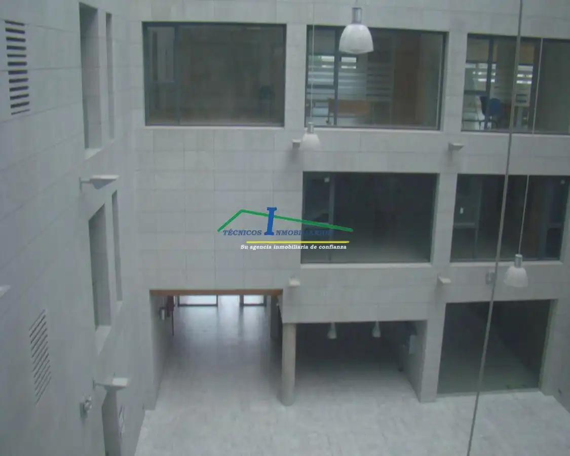Oficina amb ascensor en venda a Sur, imagen 5