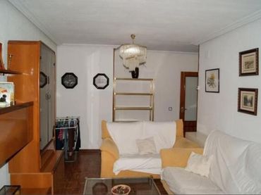 Flat with lift to rent in Centro