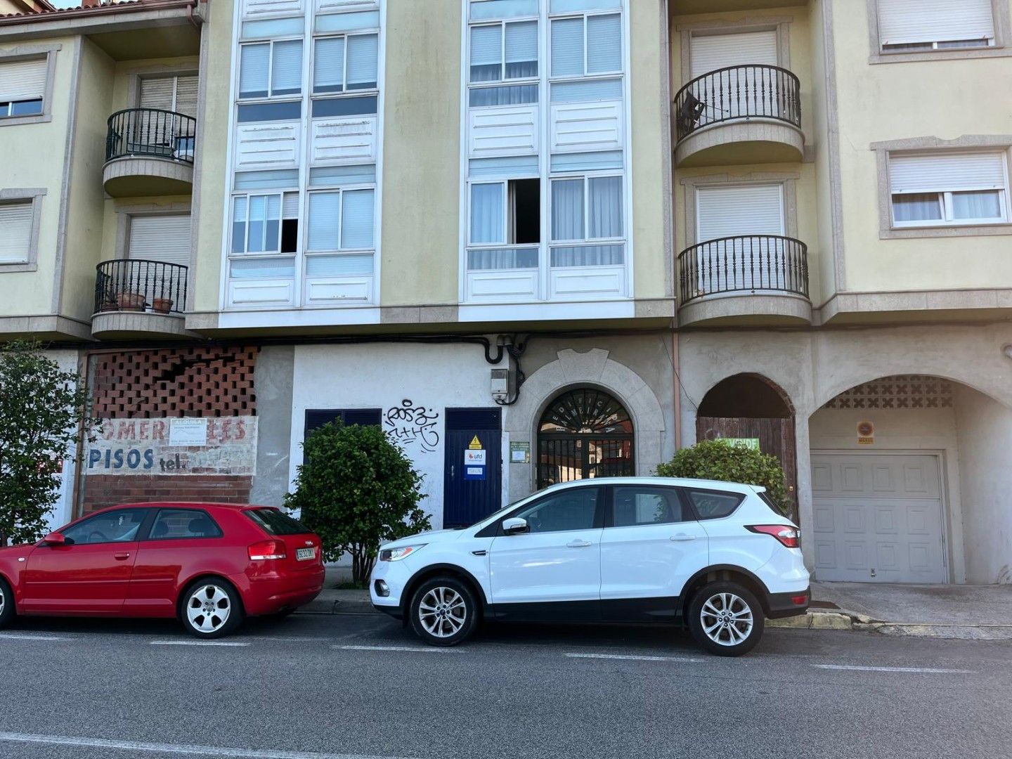 Parkplatz von Geschaftsraum zum verkauf in Muros