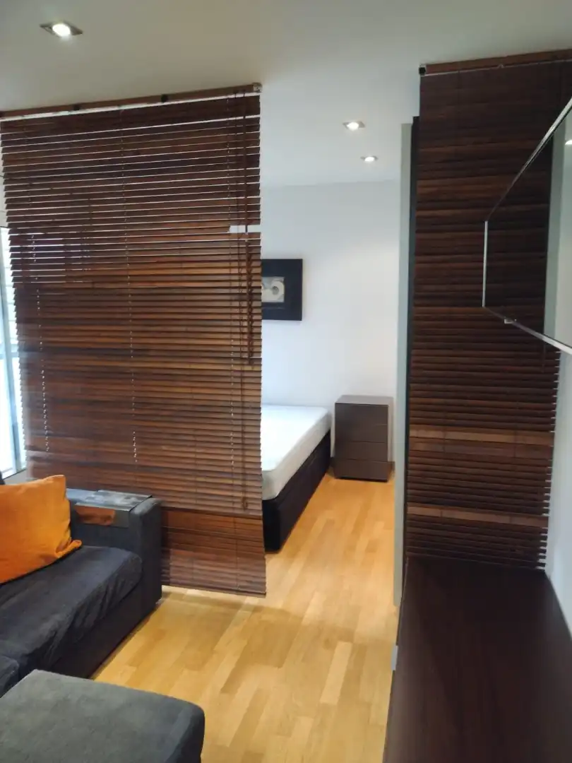 Apartment with lift for sale in Carrer d'Isaac Peral, imagen 7
