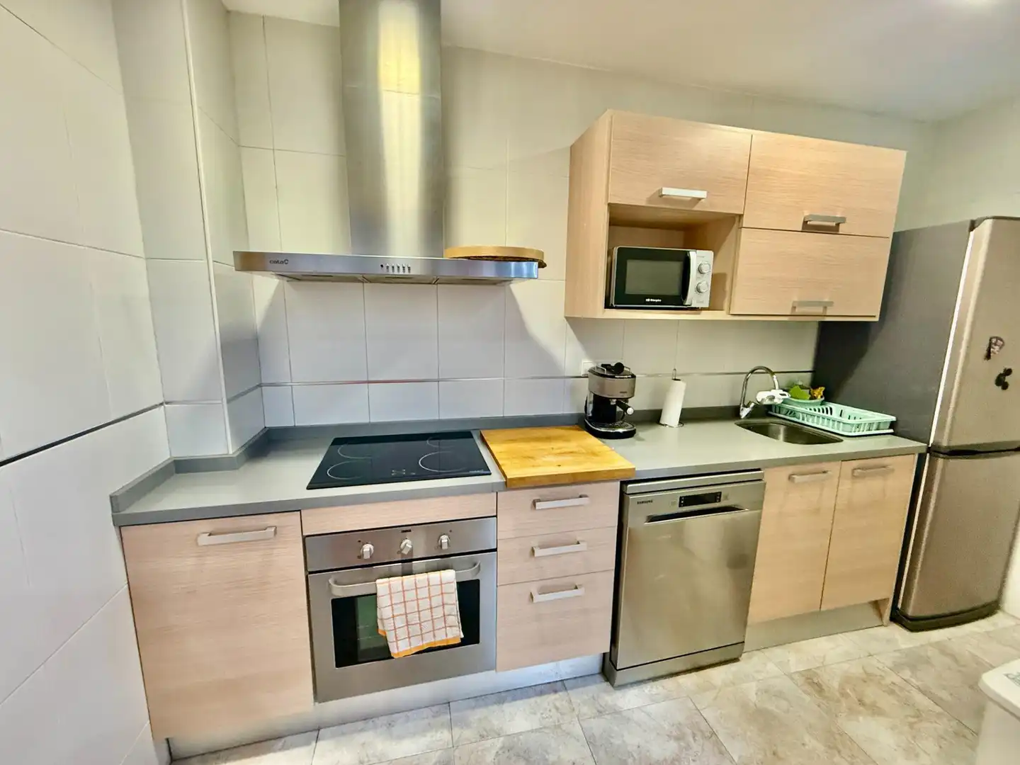 Cuina de Pis de lloguer en Elche / Elx amb Aire condicionat, Parquet i Moblat