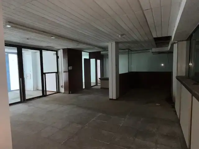 Local comercial en venda a Carrer Bateria 22, imagen 5