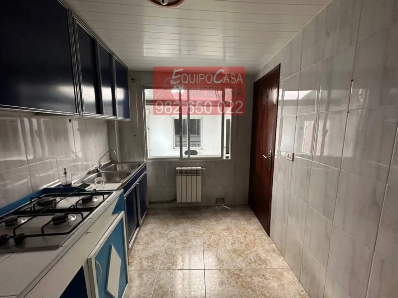 Cocina de Casa adosada en venta en Lugo con Calefacción, Terraza y Amueblado