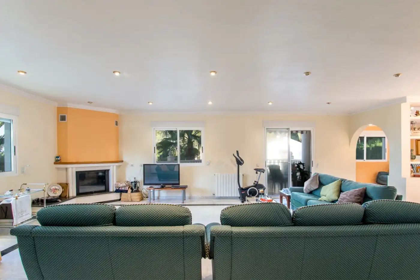 Sala de estar de Casa o chalet en venta en Murcia con Aire acondicionado, Calefacción y Jardín privado