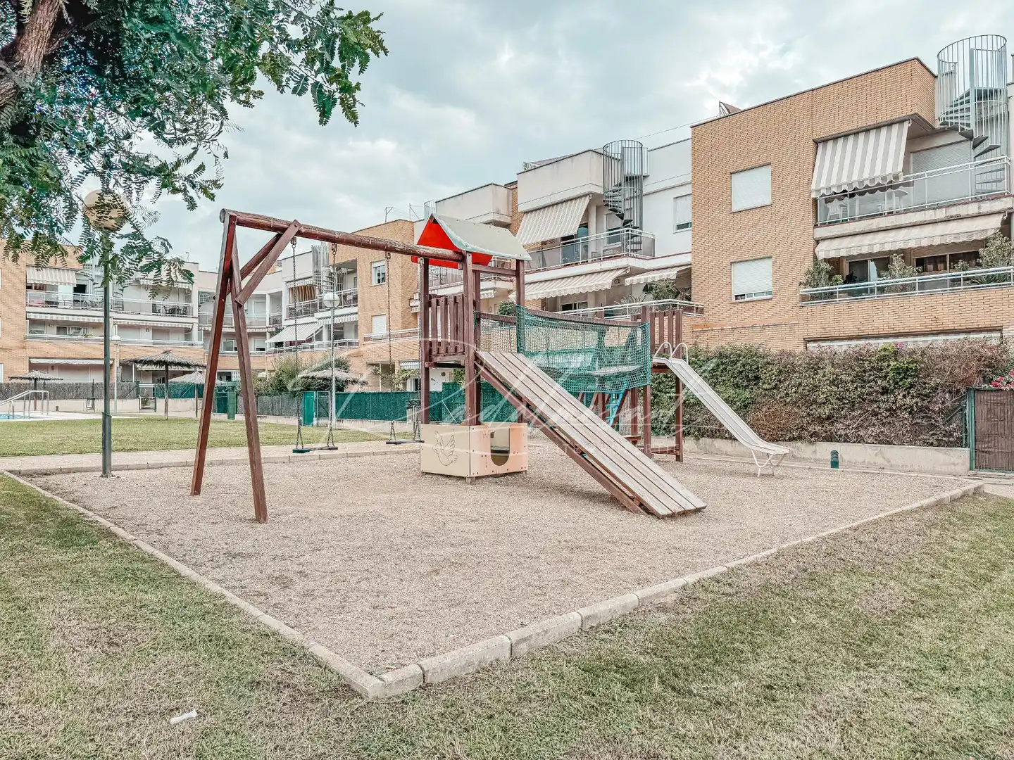 Piso con piscina en venta en Carrer del Castell de Tamarit, imagen 44