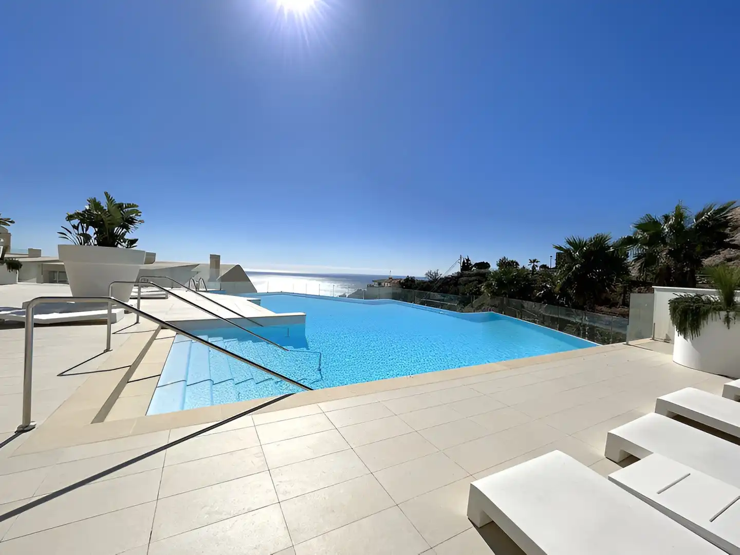 Swimming pool of Attic for sale in Benalmádena  with Air Conditioner, Heating and Terrace