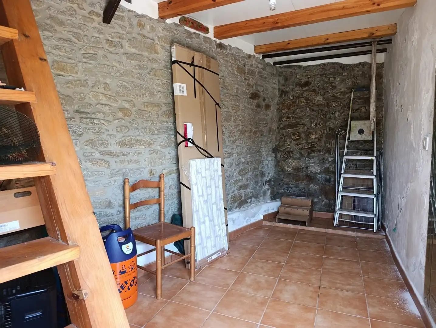 Country house zum Verkauf in San Martín del Rey Aurelio mit Balkon