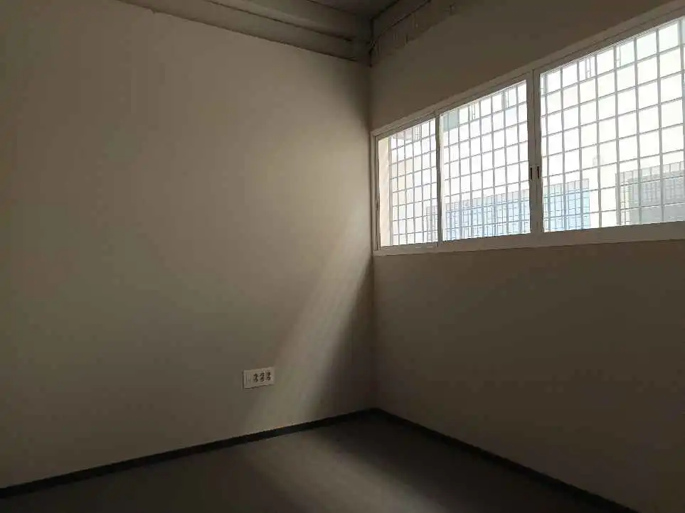 Nave industrial en venta en Córdoba con Alarma