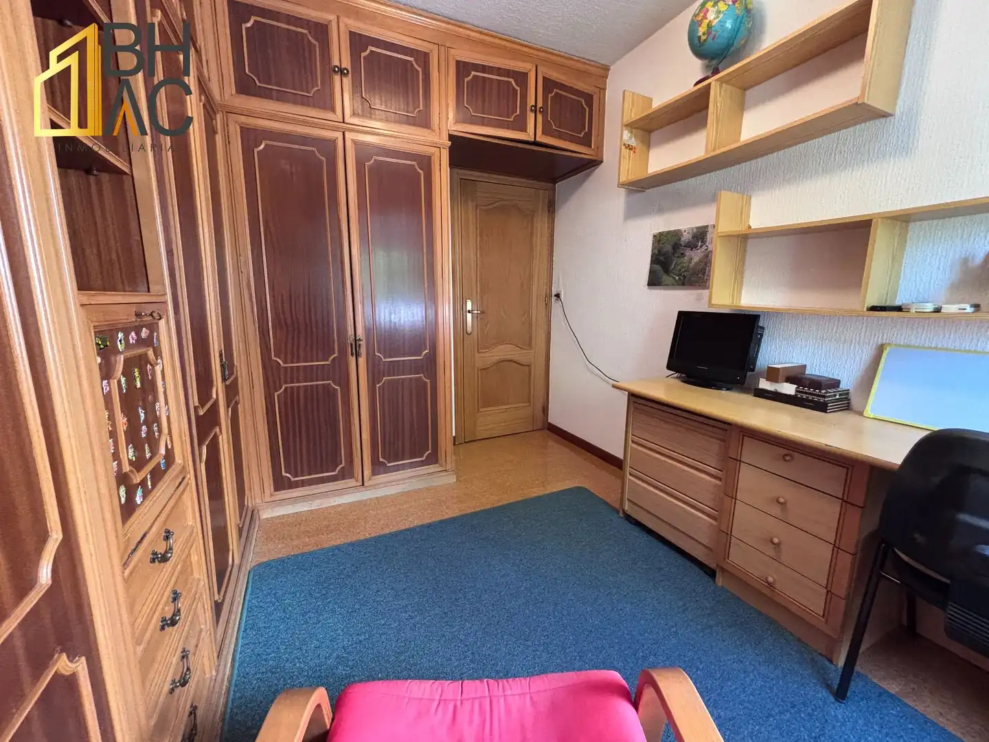 Bedroom of Flat for sale in Madrid  with Air Conditioner and Heating