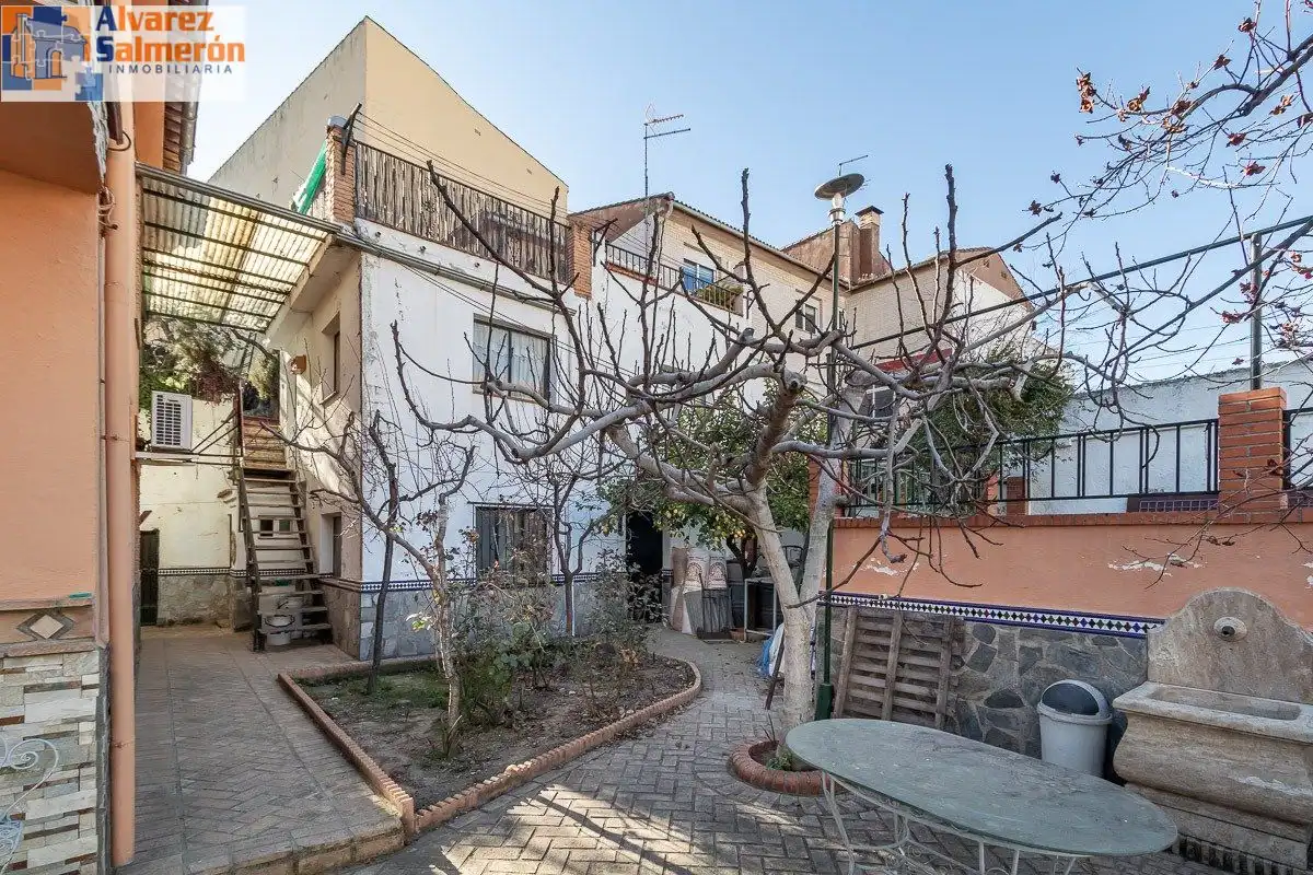 Casa o xalet en venda a Calle cañadilla, Huétor Vega