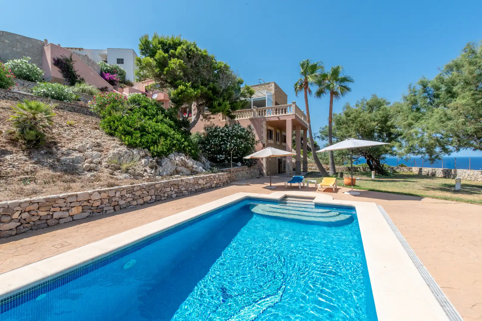 Piscina de Finca rústica en venta en Capdepera con Aire acondicionado, Calefacción y Trastero