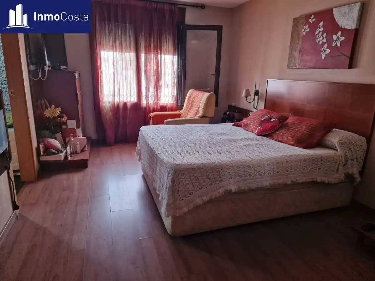 Habitación de Casa o chalet en venta en La Línea de la Concepción