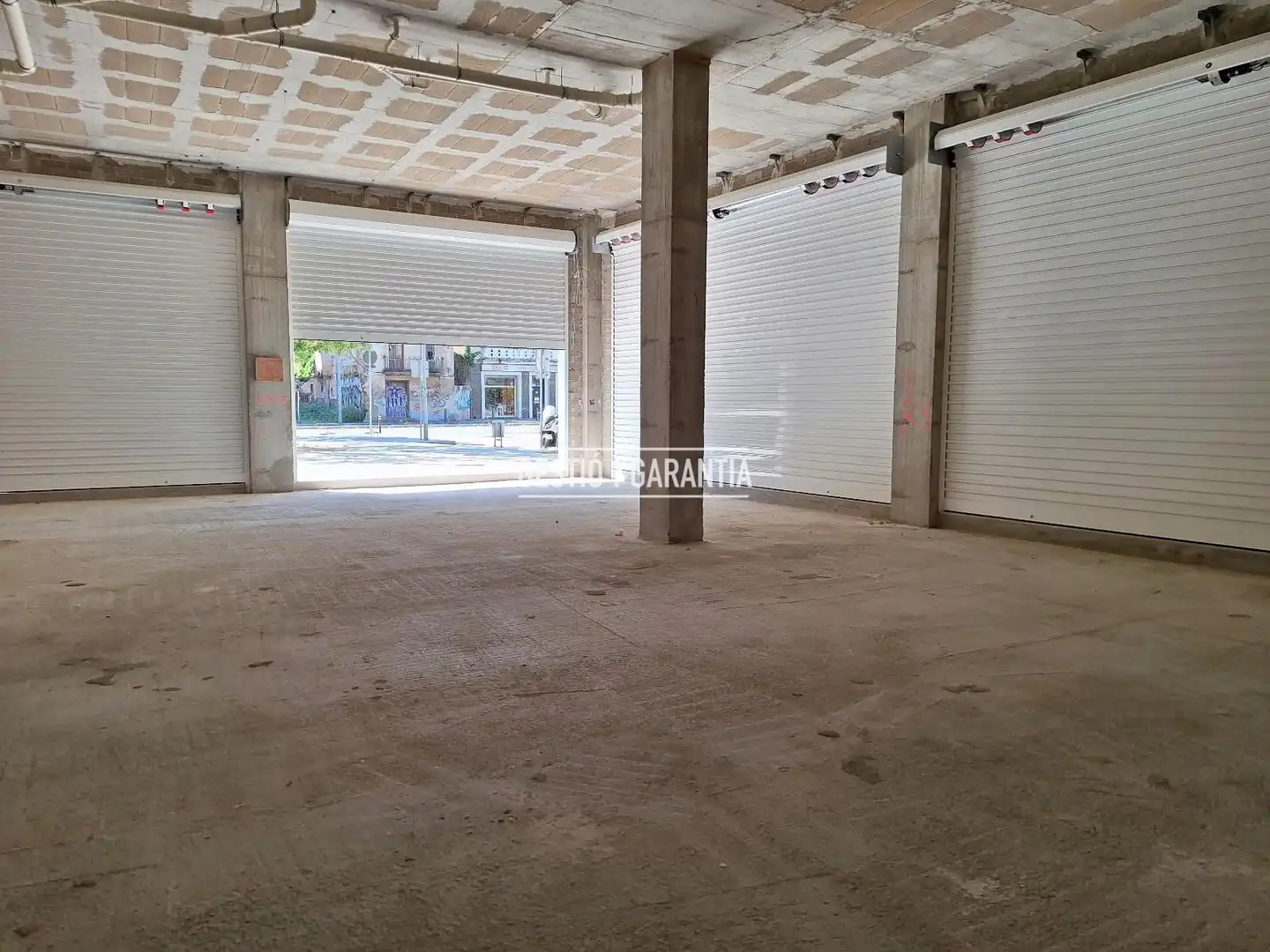Local en venda en L'Hospitalet de Llobregat