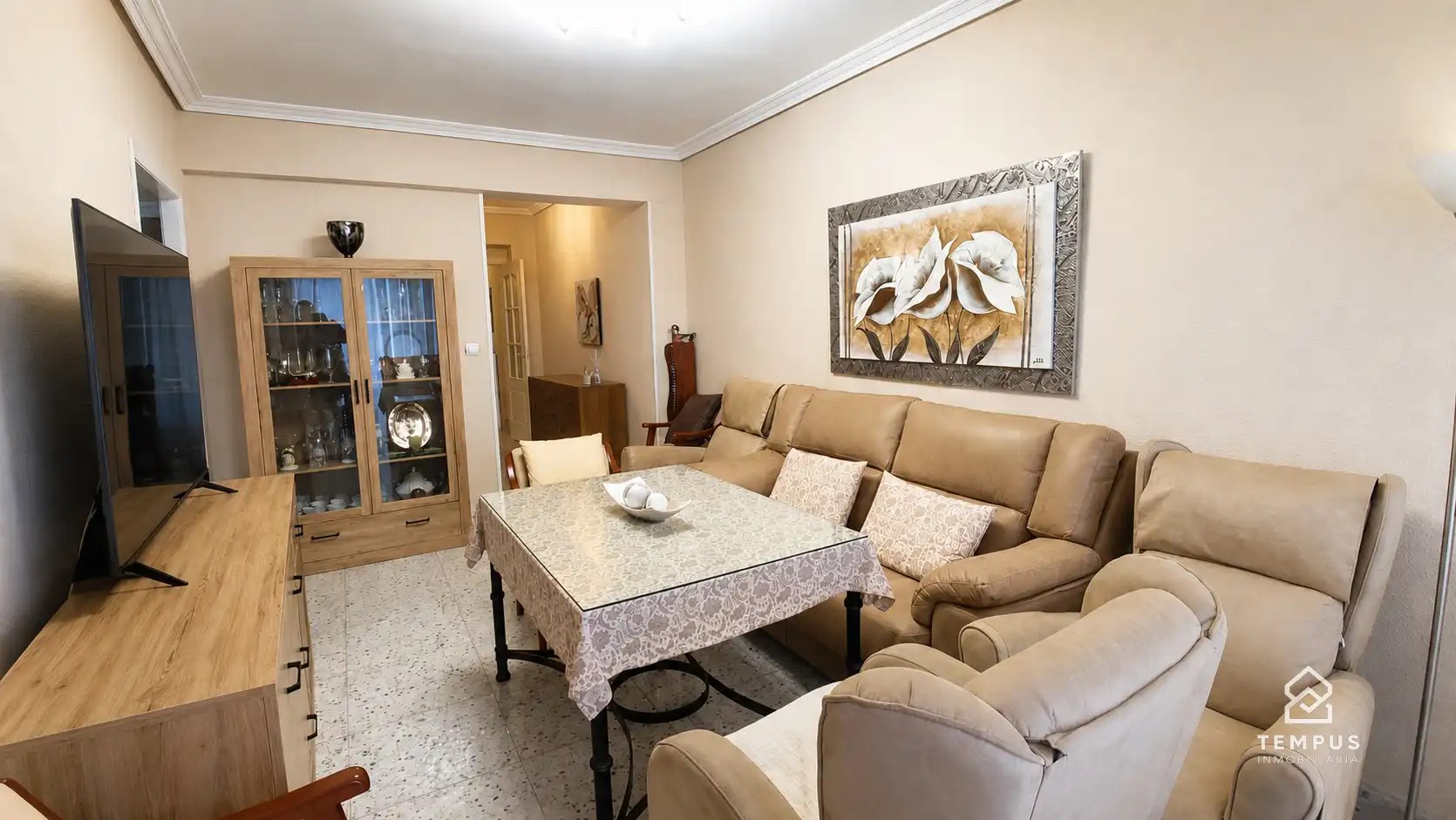 Living room of Flat for sale in Córdoba  with Air Conditioner, Terrace and Furnished