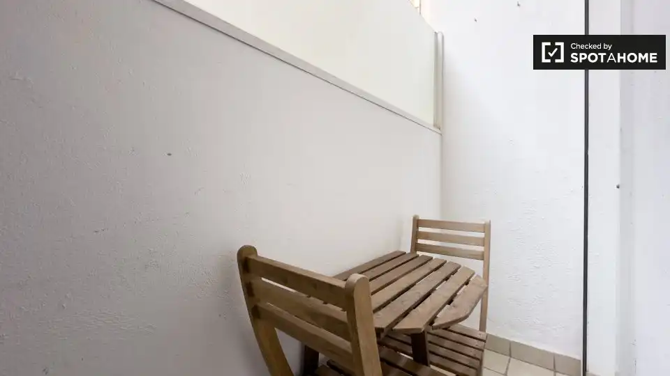 Appartamento con terrazza in affitto a Sant Martí, imagen 11