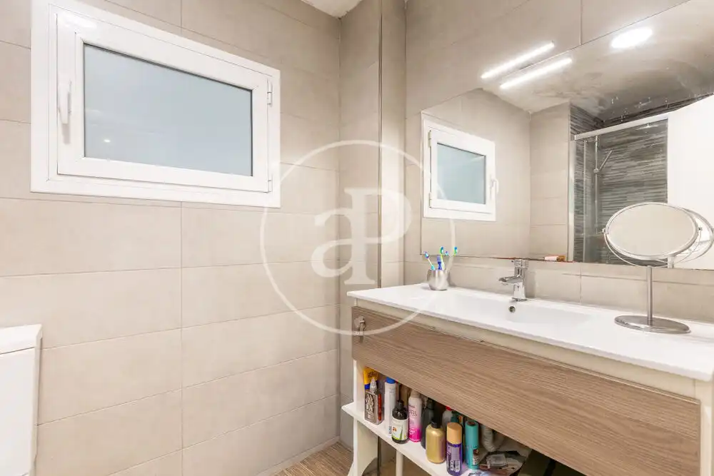 Baño de Piso en venta en Ciutat Vella 