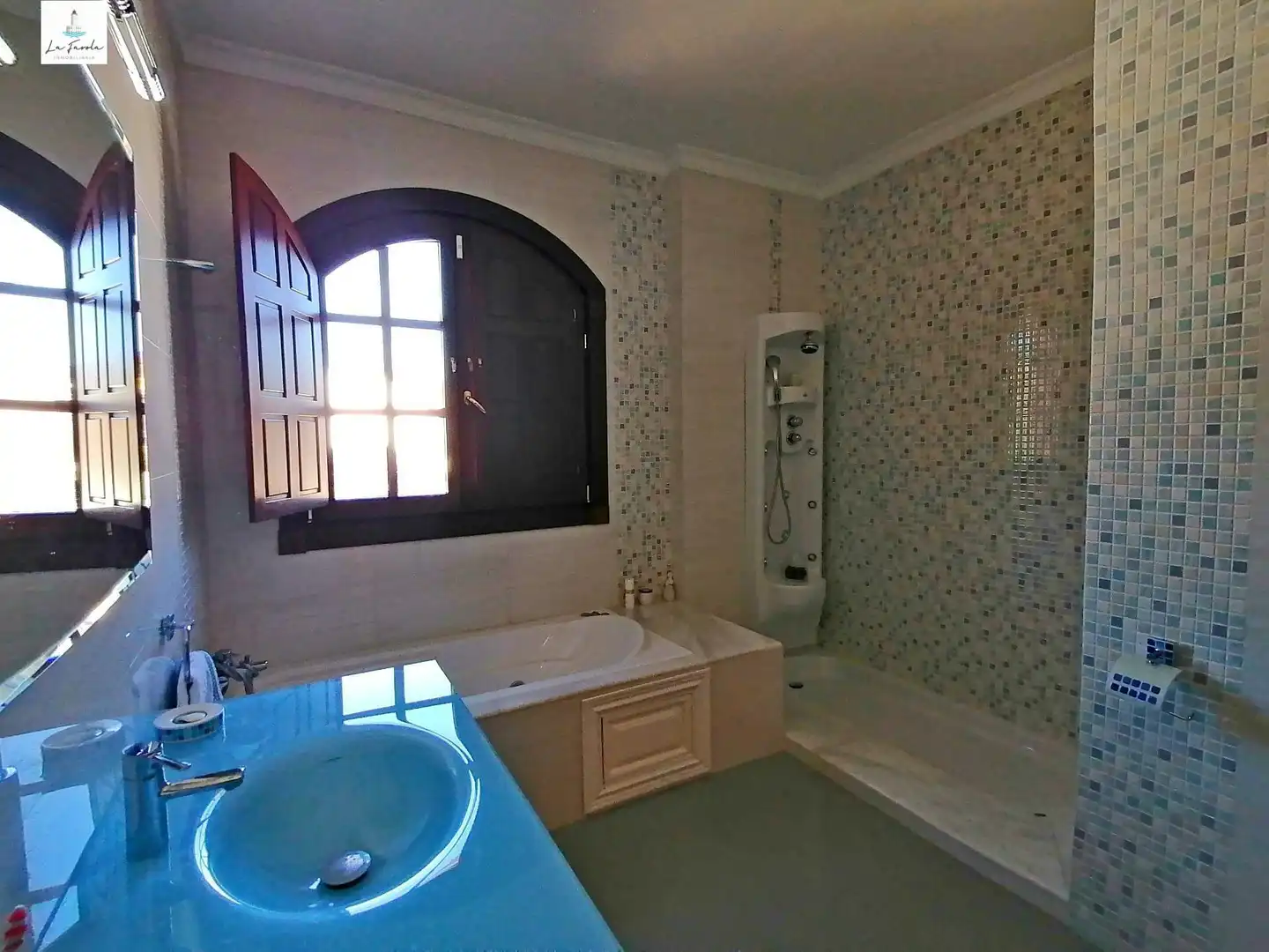 Baño de Casa o chalet en venta en Archidona con Calefacción, Jardín privado y Terraza