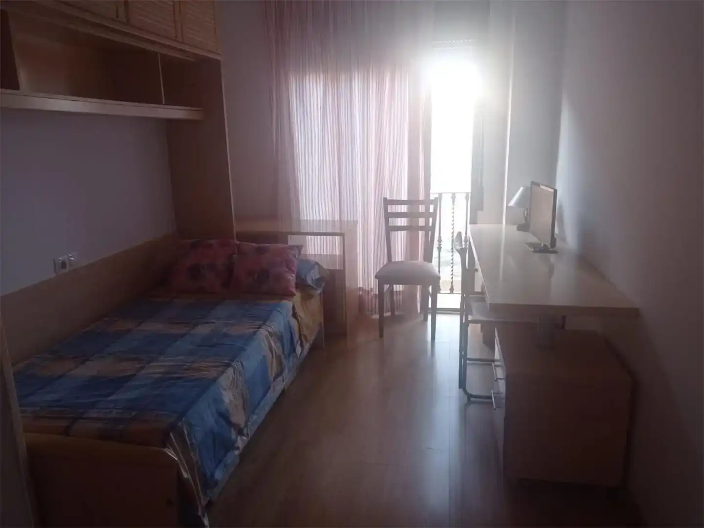 Bedroom of Apartments for share in Maracena  with Air Conditioner, Furnished and Balcony