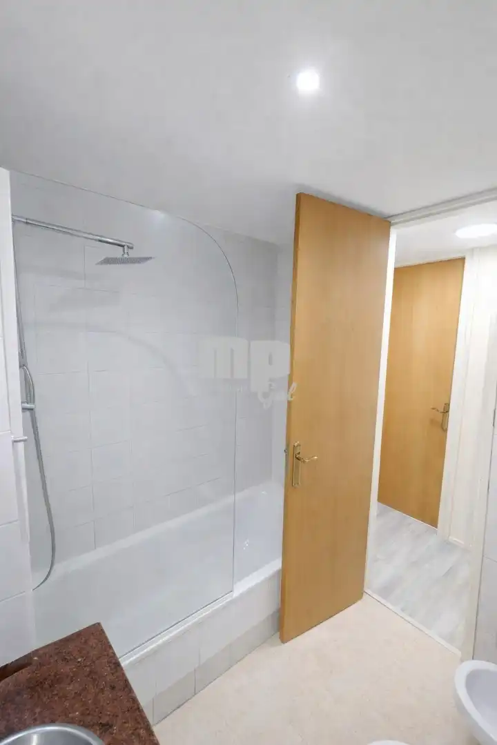 Piso con ascensor en venta en Rúa de Sanjurjo Badía, imagen 11