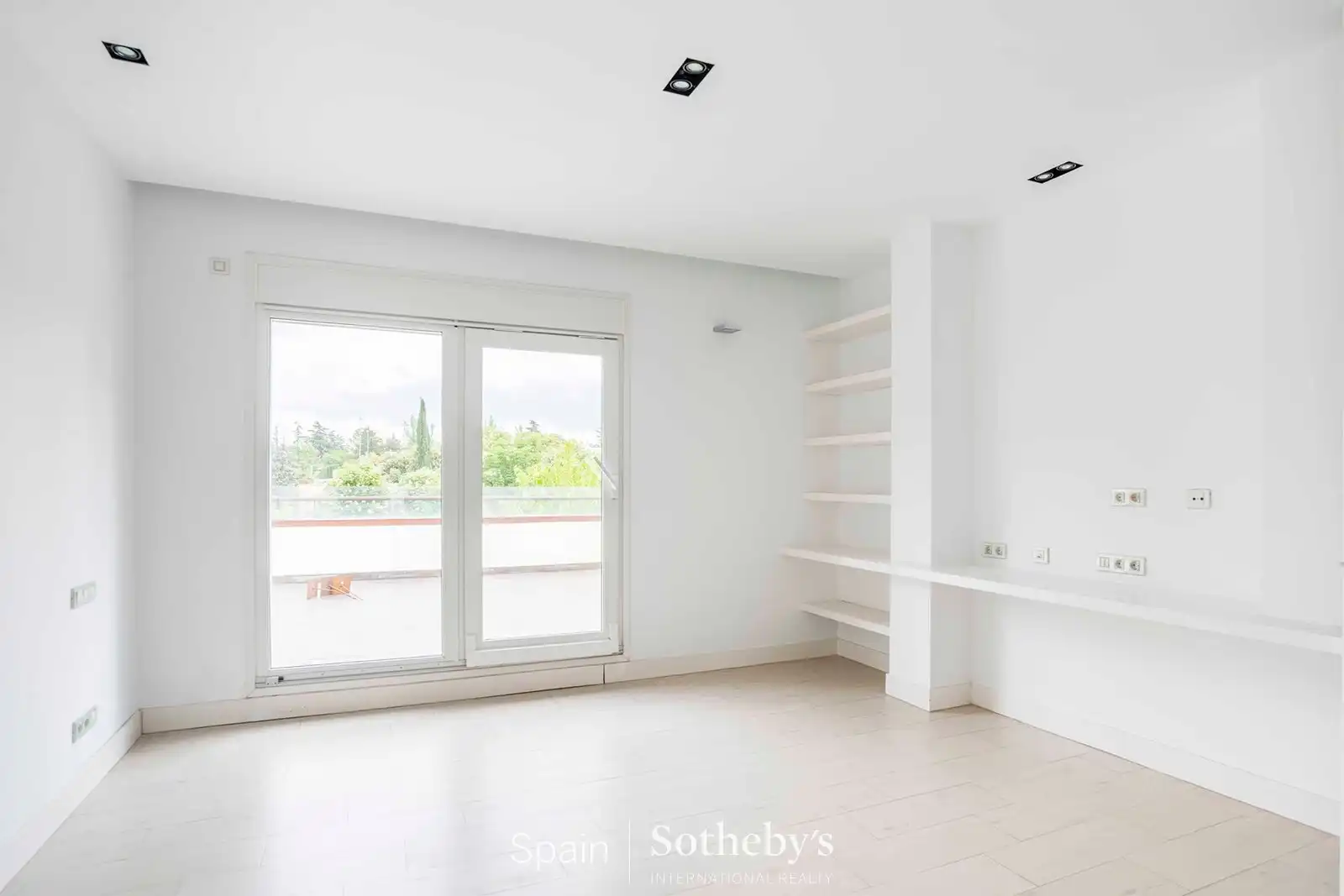 Sala d'estar de Casa o xalet de lloguer en Madrid amb Aire condicionat, Calefacció i Terrassa