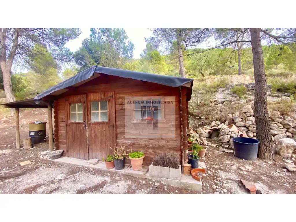 Jardí de Finca rústica en venda en Alcoy / Alcoi amb Jardí privat, Traster i Piscina