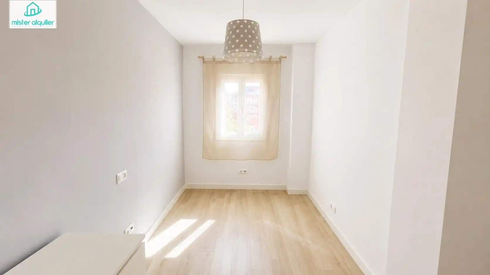 Schlafzimmer von Wohnungen zur Miete in El Campello mit Klimaanlage, Heizung und Terrasse
