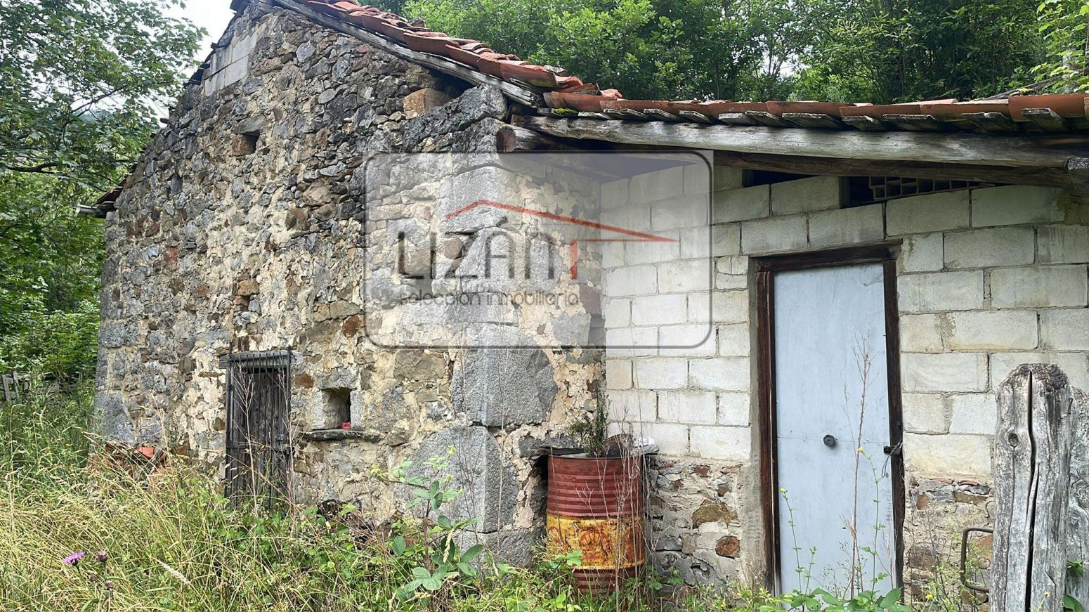 Residential for sale in Aller