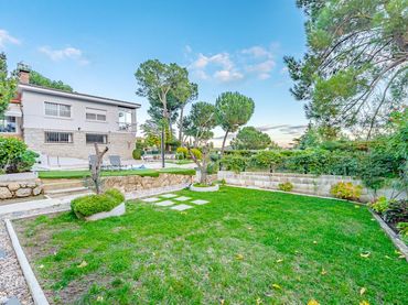 Villa mit Pool zum Verkauf in Pino Alto - Navarredonda