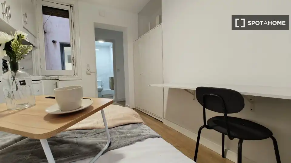 Room in Trafalgar