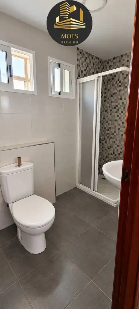 Bathroom of Flat for rent in Avda de Madrid - Pº de la Estación