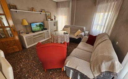 Sala d'estar de Apartament en venda en Elda amb Balcó