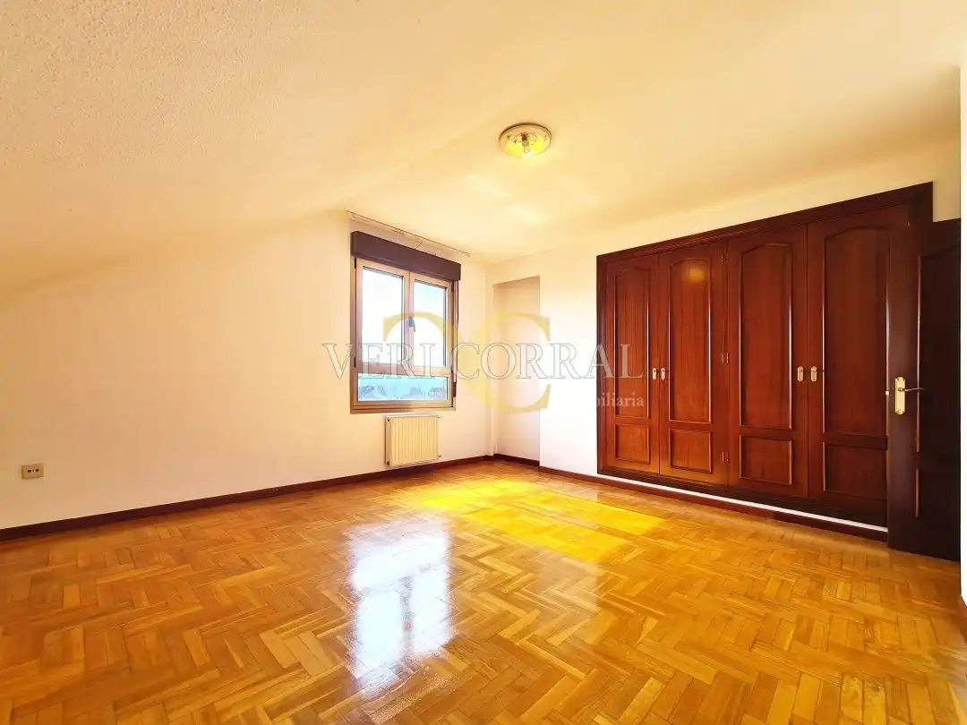 Dúplex en venta en Avenida del Llano, Llano