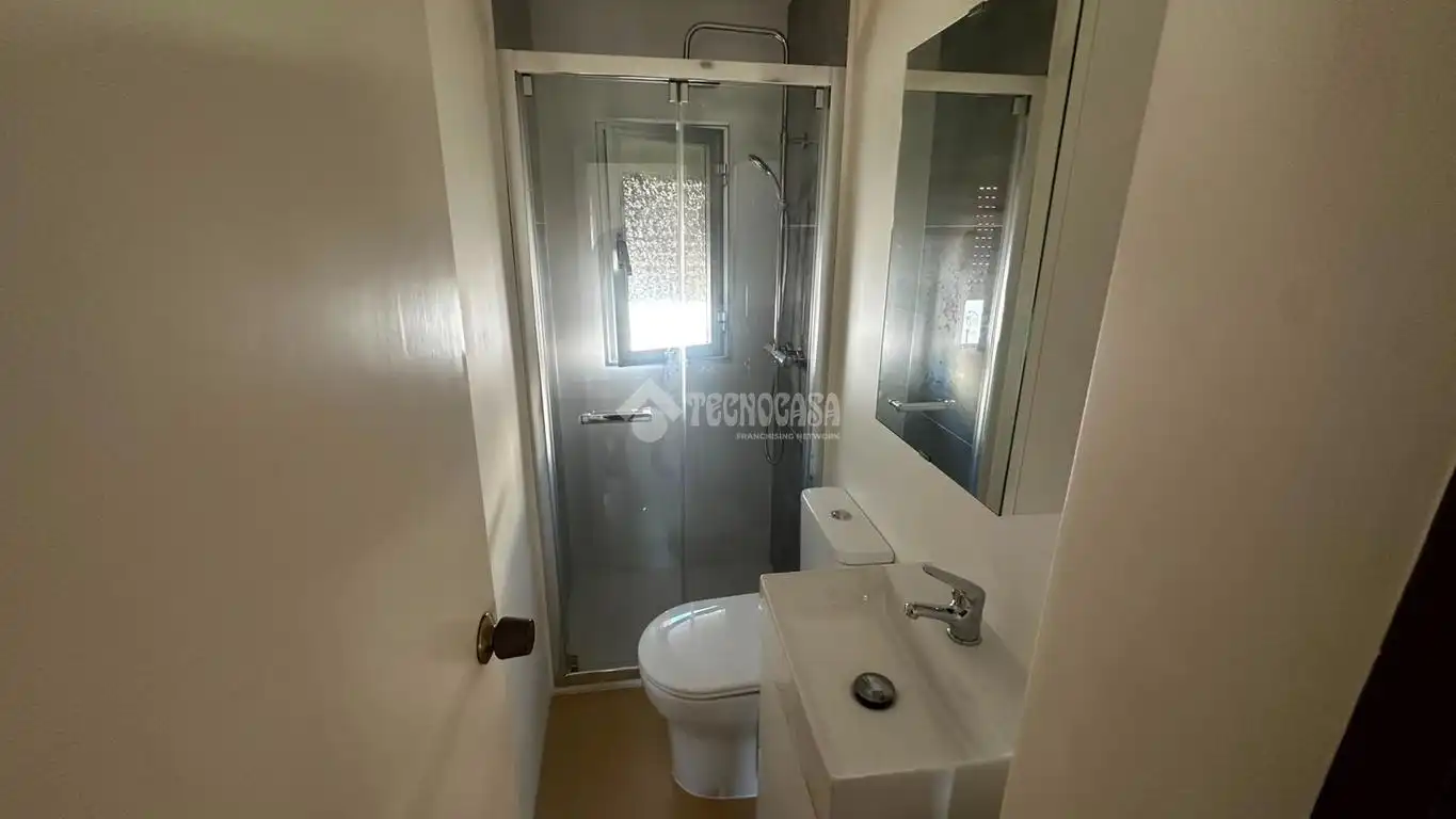 Bathroom of Flat for sale in Marbella