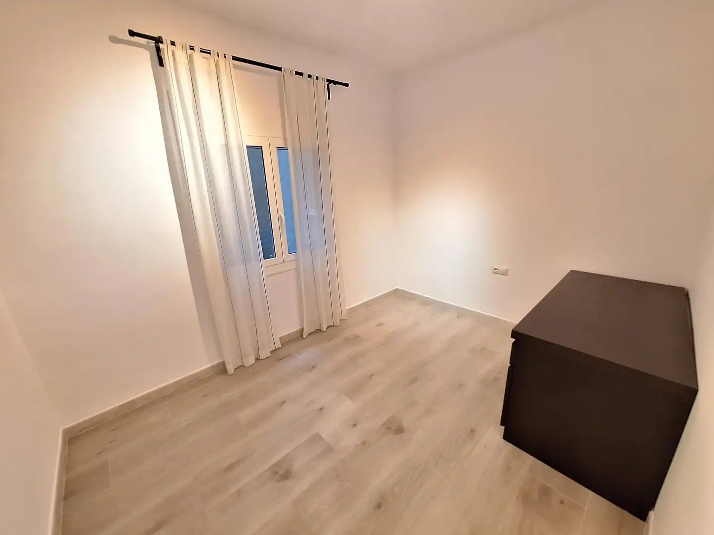 Flat for rent in El Poble Sec