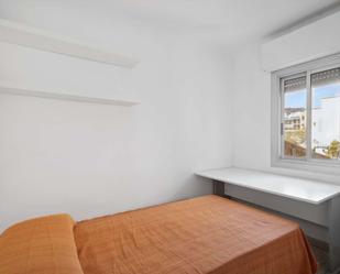 Bedroom of Flat to share in L'Hospitalet de Llobregat  with Air Conditioner and Terrace