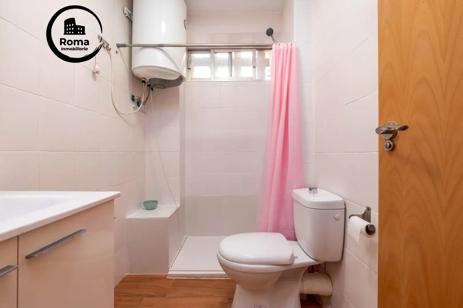 Bany de Pis en venda en Granada amb Aire condicionat i Balcó