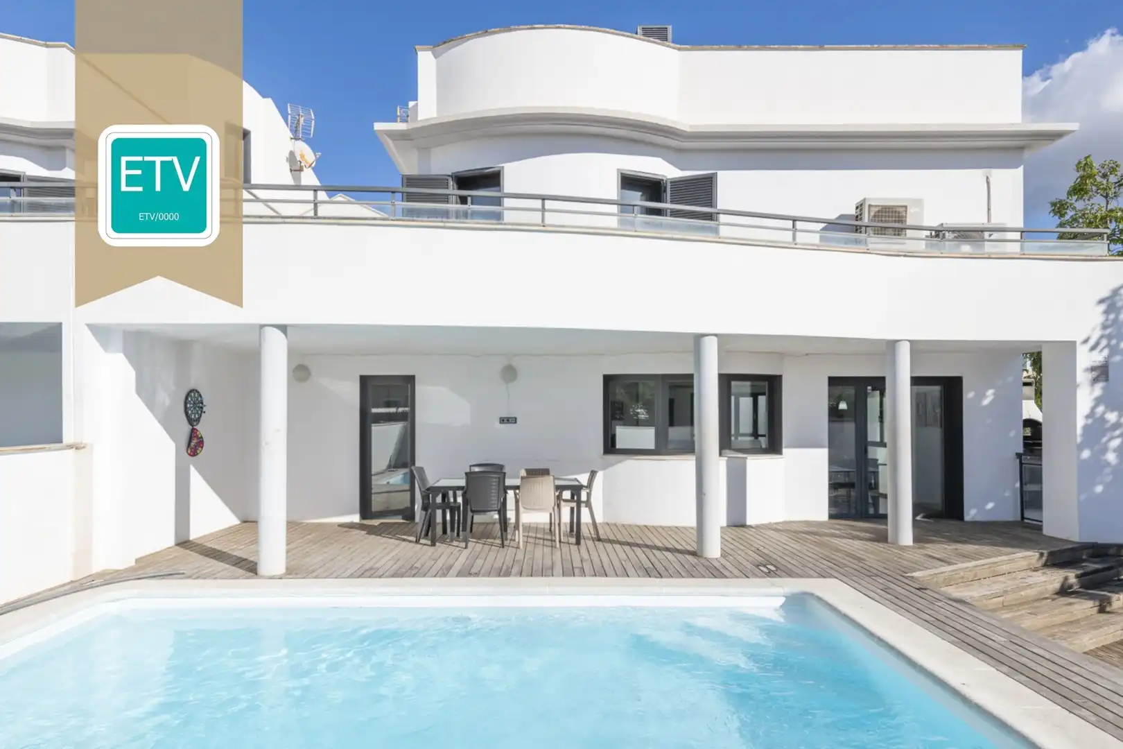 Piscina de Casa o xalet en venda en  Palma de Mallorca amb Aire condicionat, Calefacció i Terrassa