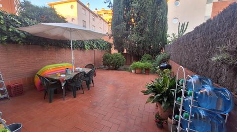 Foto 3 de Casa adosada en venta en  Conillera, Els Merinals, Barcelona