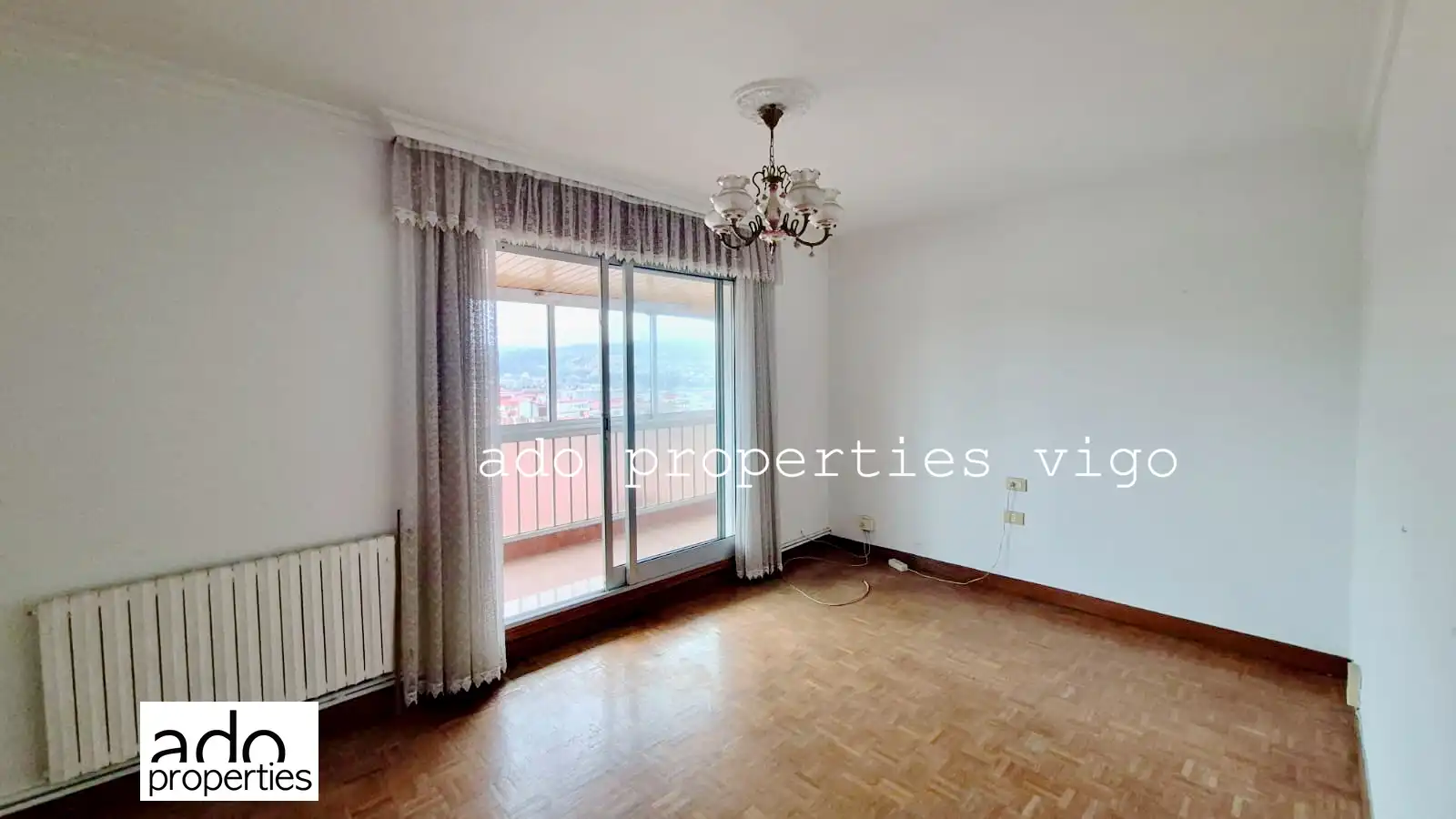 Habitación de Piso en venta en Vigo  con Terraza
