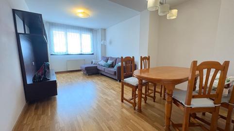 Foto 5 de Piso de alquiler en Belarminio Cabal, Ciudad Naranco - Prados de La Fuente, Oviedo