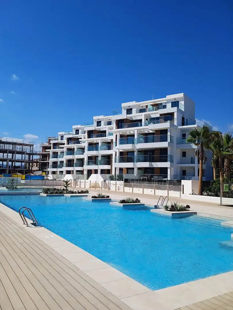 Apartament amb terrassa en venda a Las Marinas / Les Marines, imagen 3