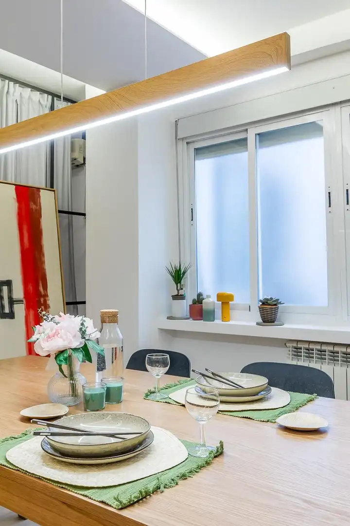 Menjador de Apartament en venda en Madrid amb Aire condicionat, Calefacció i Moblat