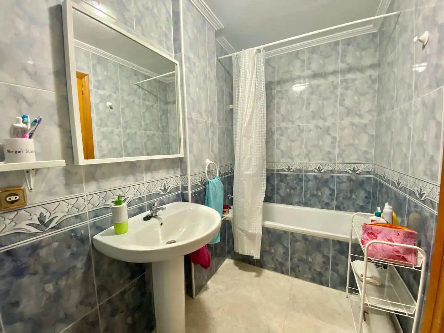 Bathroom of Flat for rent in Orihuela  with Terrace, Swimming Pool and Furnished